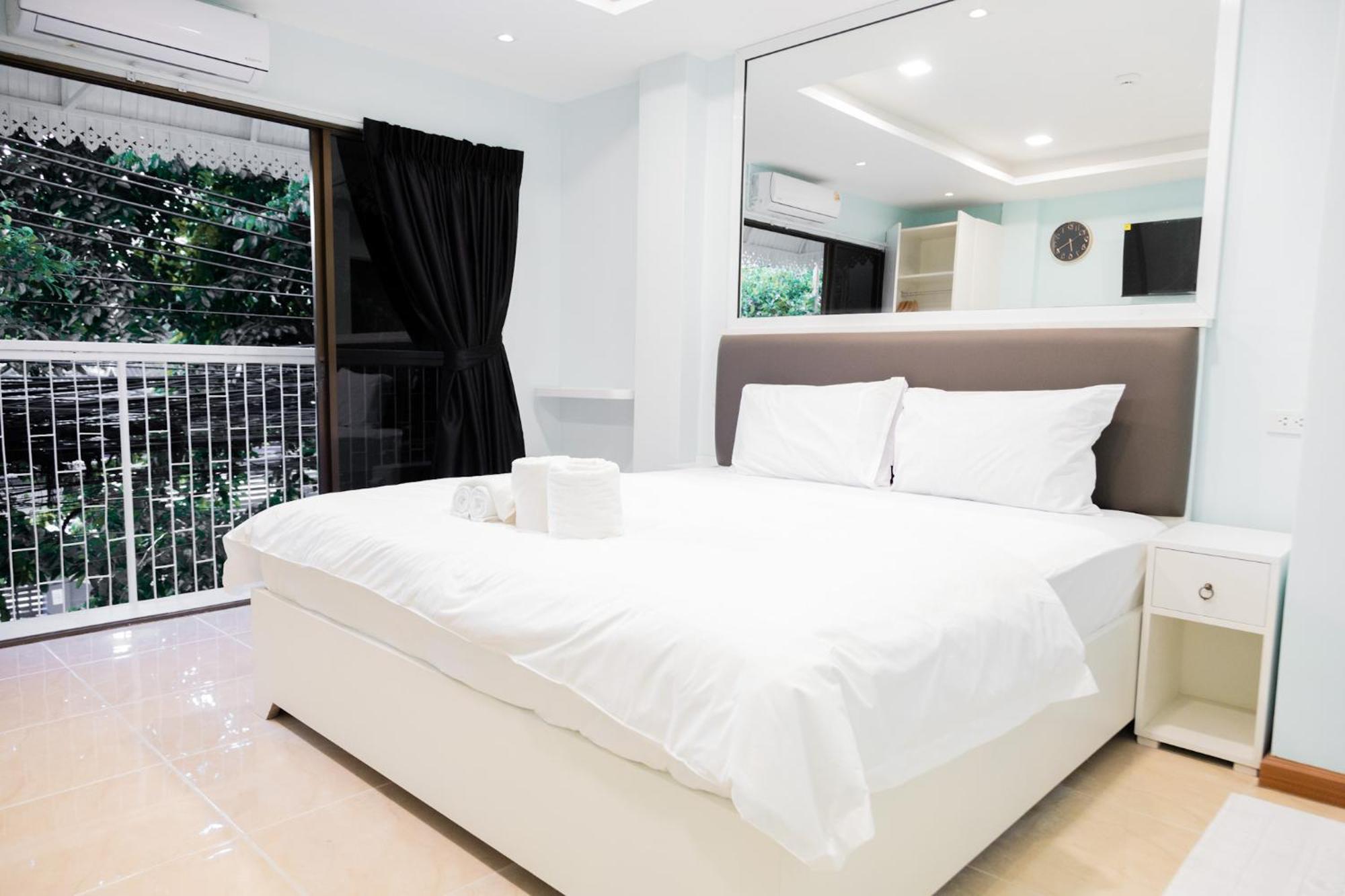 Cozy Stay Inn Bangkok Ngoại thất bức ảnh