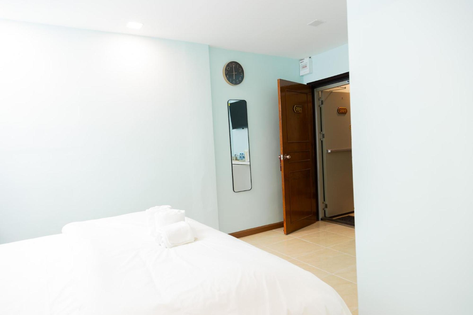 Cozy Stay Inn Bangkok Ngoại thất bức ảnh